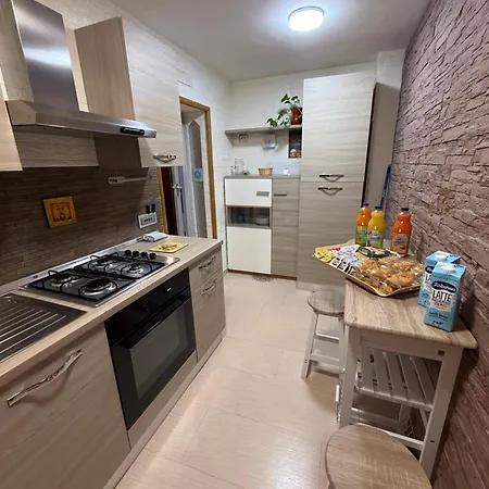 La Casa Di Sasy Centro Apartmán *